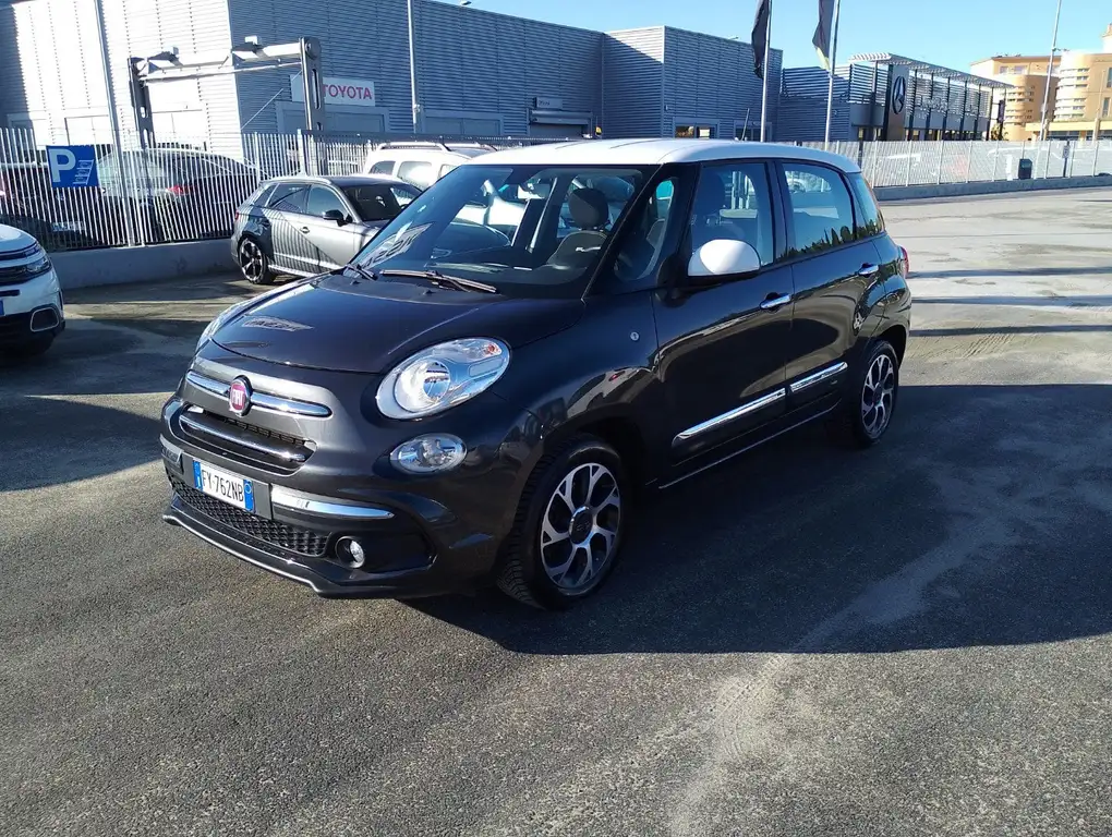 Fiat 500L 2017 из Европы — купить под ключ