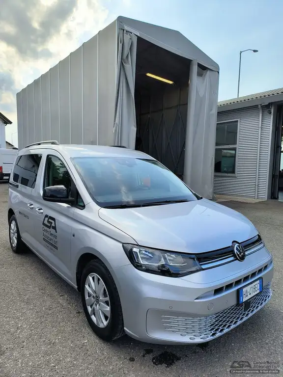Volkswagen Caddy 2025 из Европы — купить под ключ