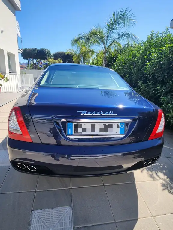 Maserati Quattroporte 2008 из Европы — купить под ключ
