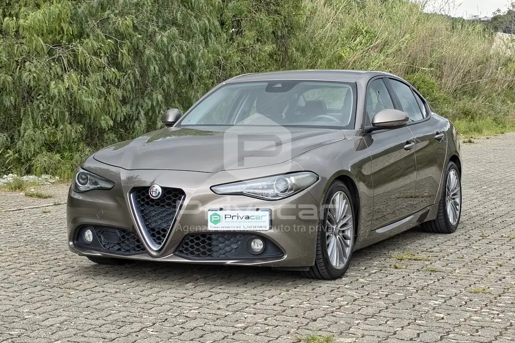 Alfa Romeo Giulia 2017 из Европы — купить под ключ