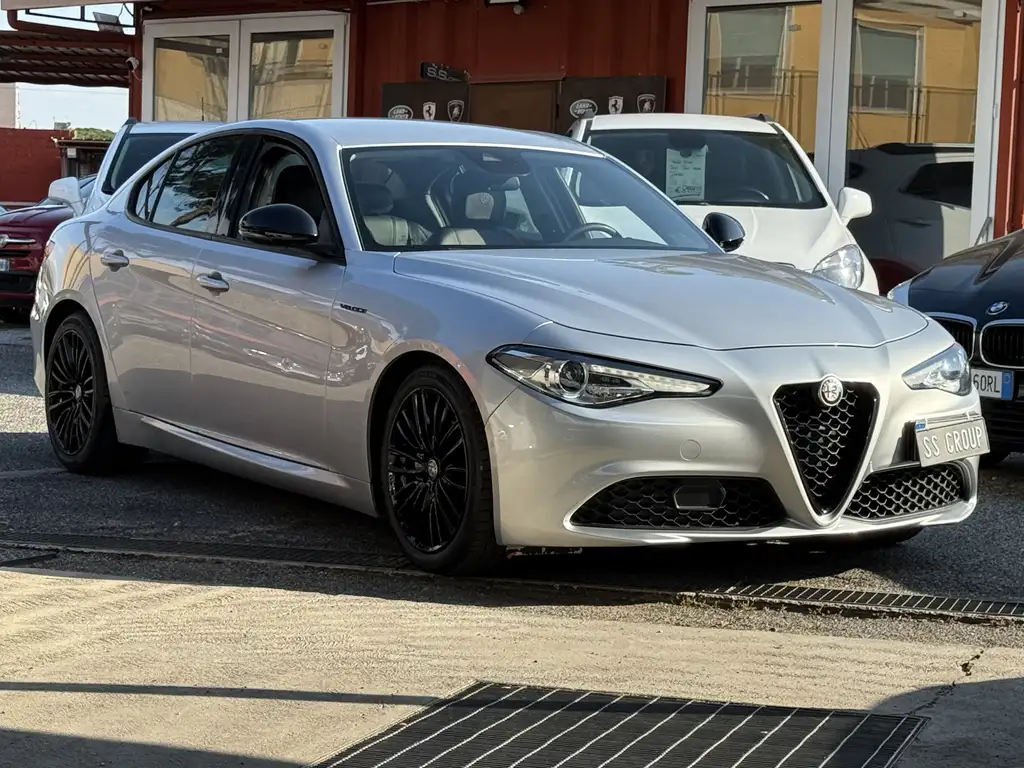 Alfa Romeo Giulia 2017 из Европы — купить под ключ