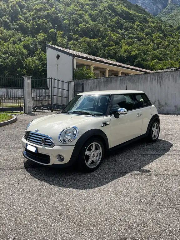 Mini One 2013 из Европы — купить под ключ