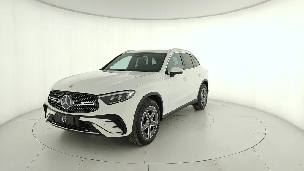 Mercedes-Benz GLC 300 2023 из Европы — купить под ключ