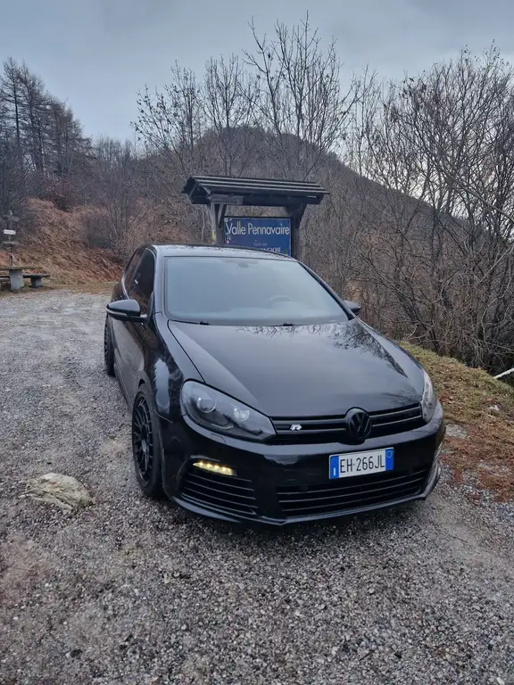 Volkswagen Golf R 2011 из Европы — купить под ключ