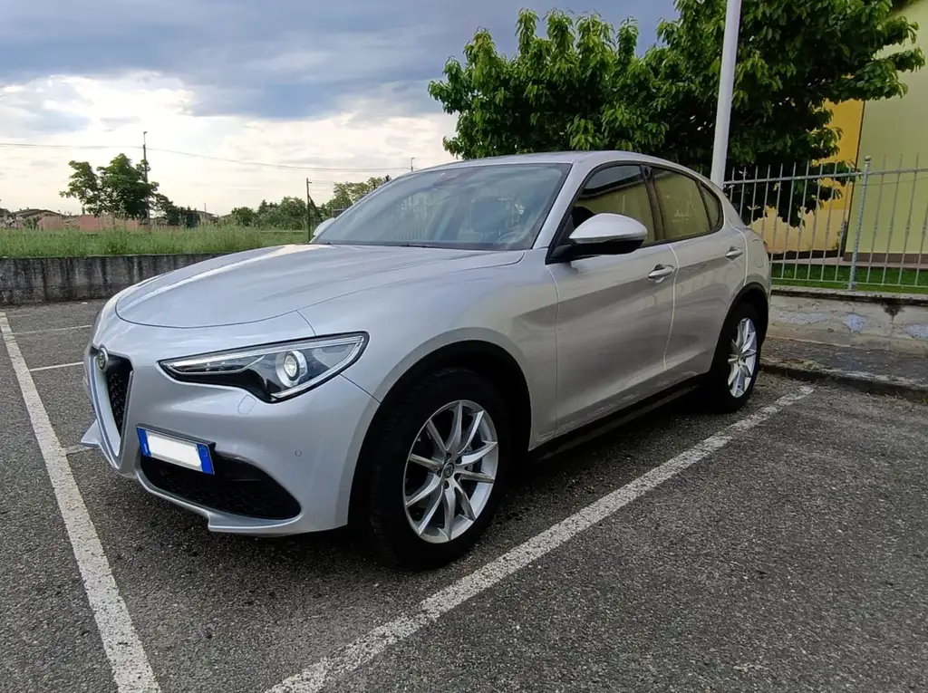 Alfa Romeo Stelvio 2021 из Европы — купить под ключ