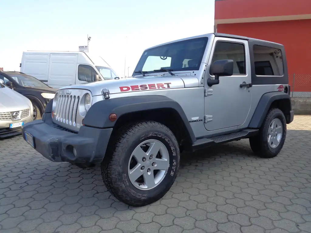 Jeep Wrangler 2007 из Европы — купить под ключ