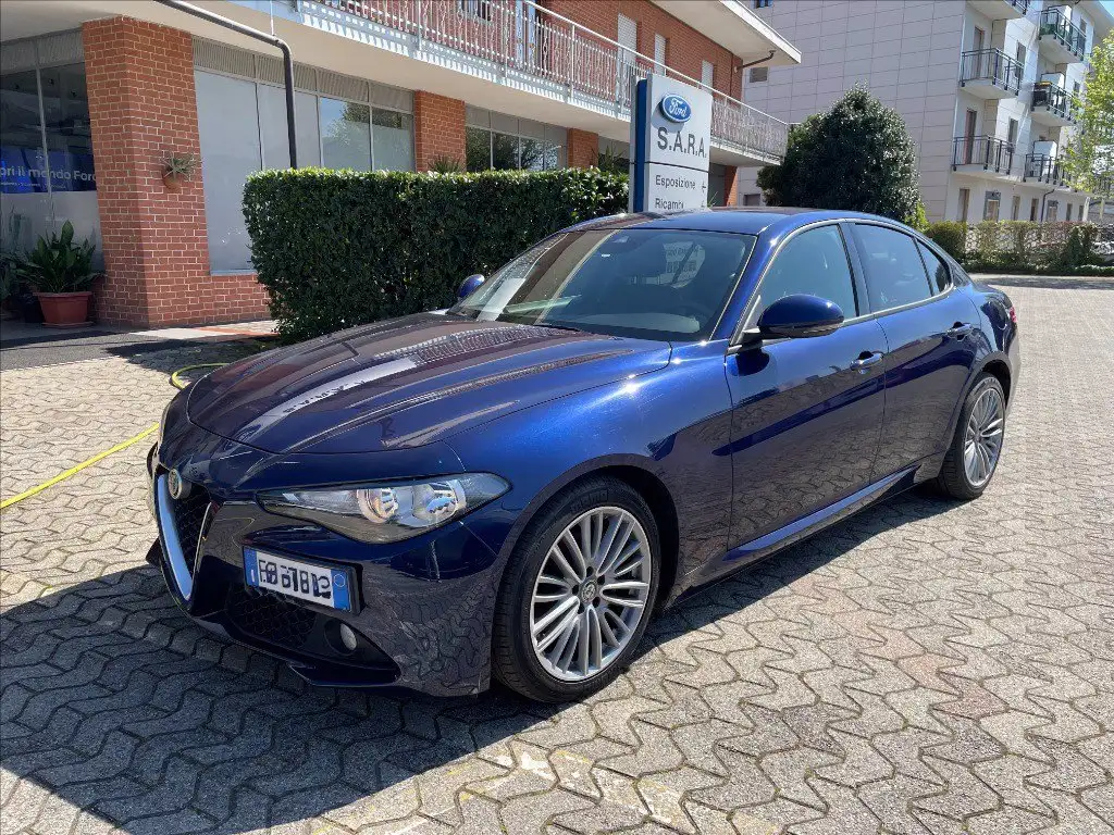 Alfa Romeo Giulia 2018 из Европы — купить под ключ