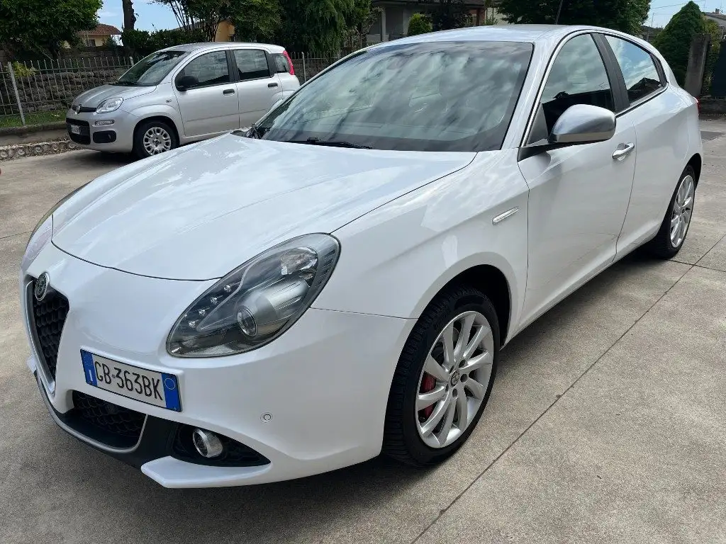 Alfa Romeo Giulietta 2020 из Европы — купить под ключ