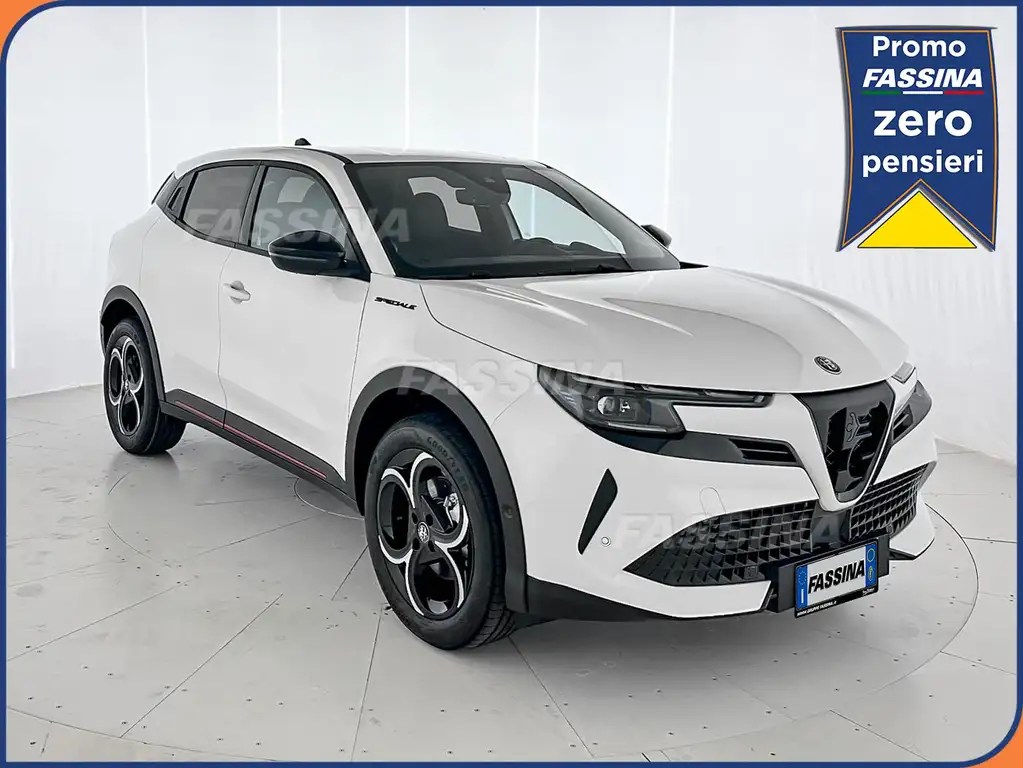 Alfa Romeo Junior 2025 из Европы — купить под ключ