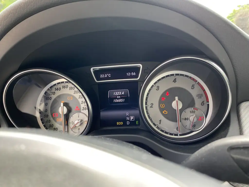 Mercedes-Benz GLA 200 2014 из Европы — купить под ключ