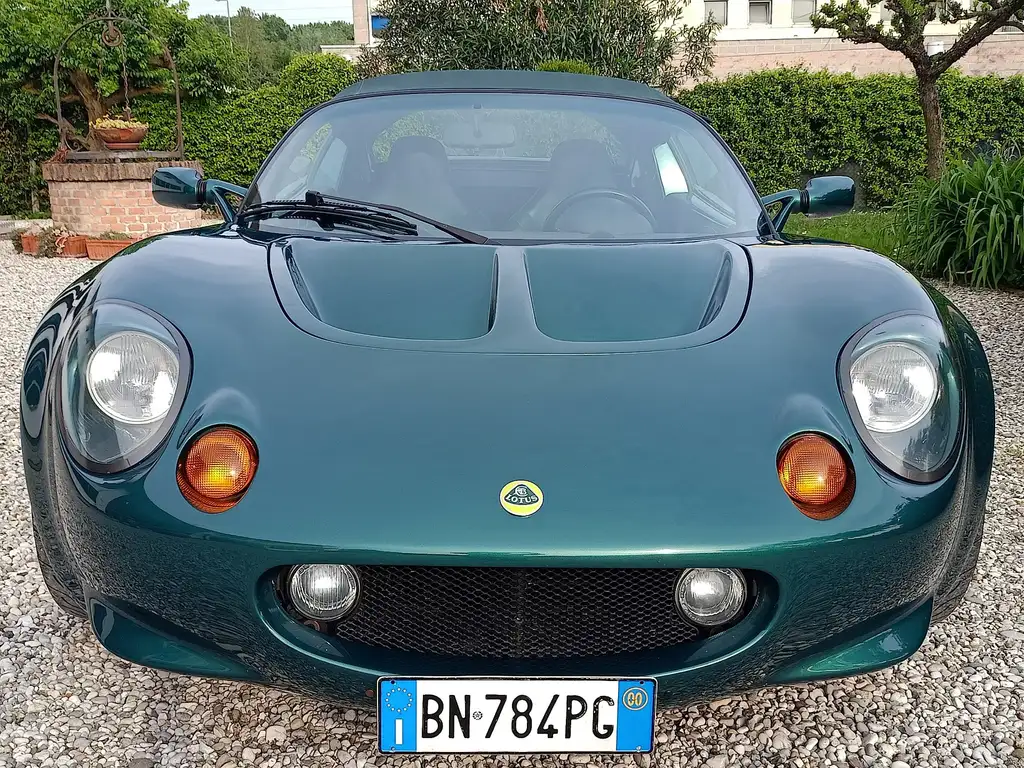 Lotus Elise 2000 из Европы — купить под ключ
