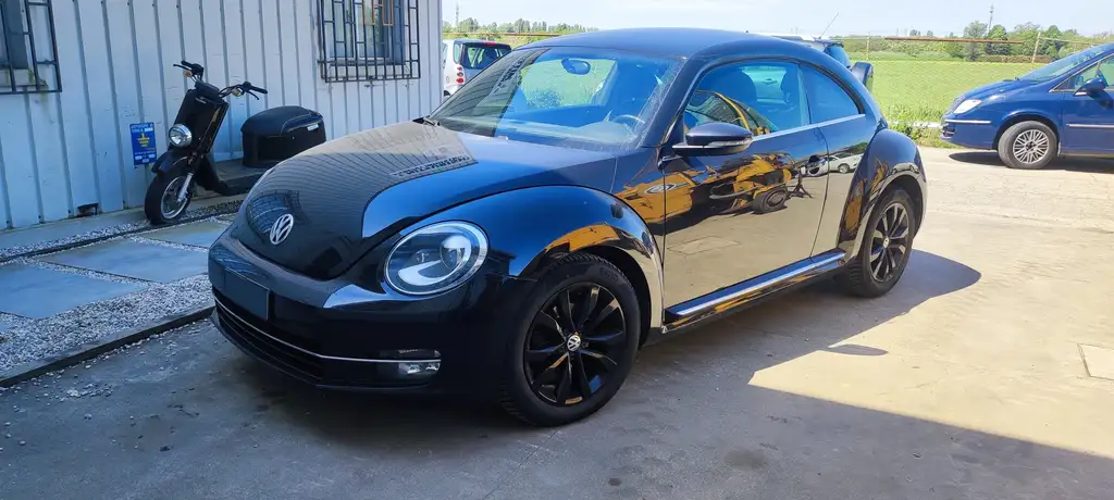 Volkswagen Maggiolino 2012 из Европы — купить под ключ
