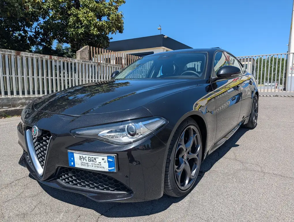 Alfa Romeo Giulia 2017 из Европы — купить под ключ