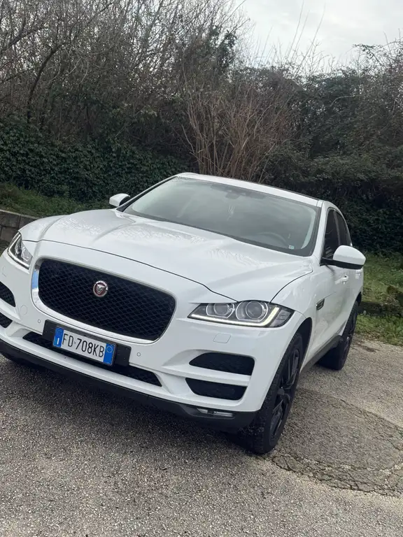 Jaguar F-Pace 2017 из Европы — купить под ключ