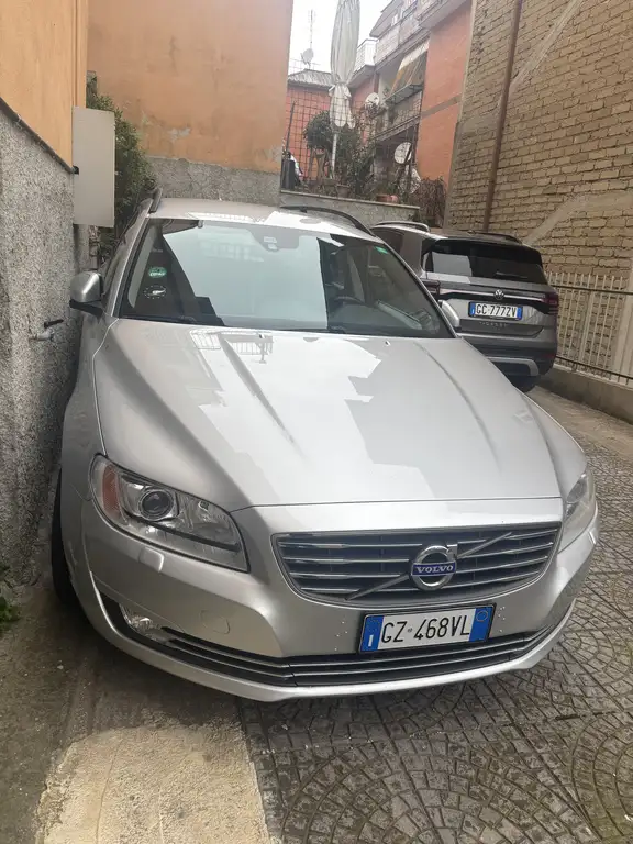 Volvo V70 2016 из Европы — купить под ключ