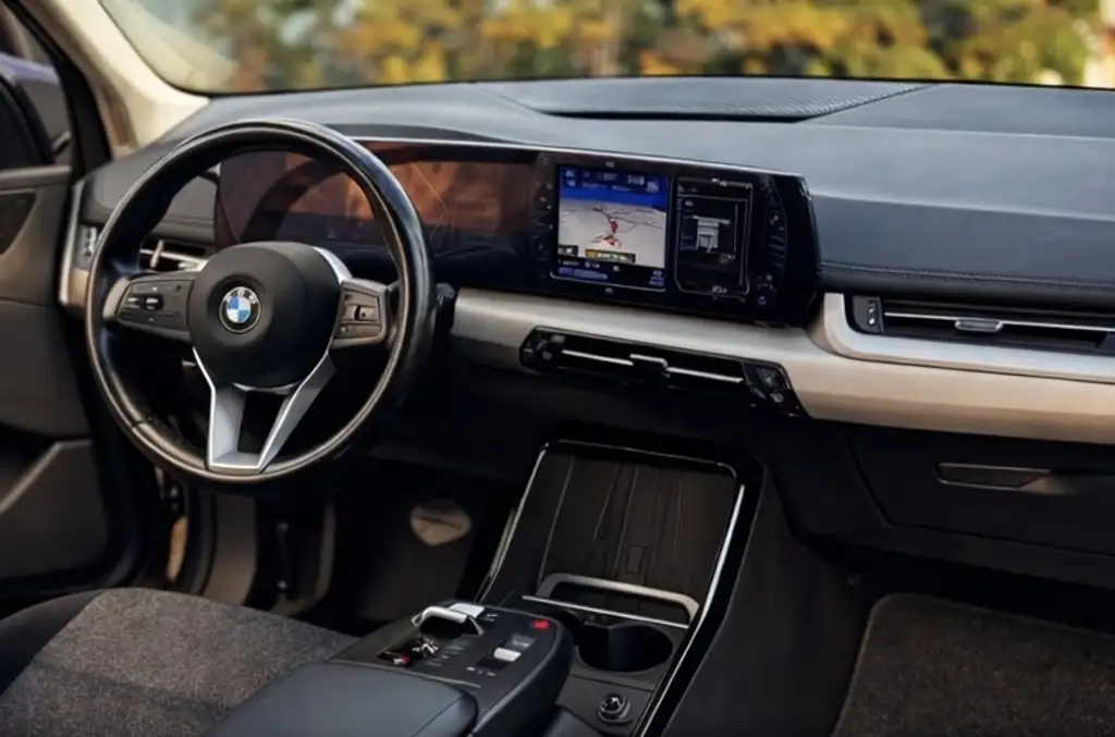 BMW 218 2023 из Европы — купить под ключ
