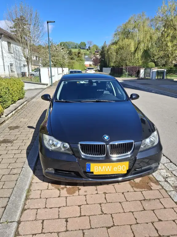BMW 320 2007 из Европы — купить под ключ