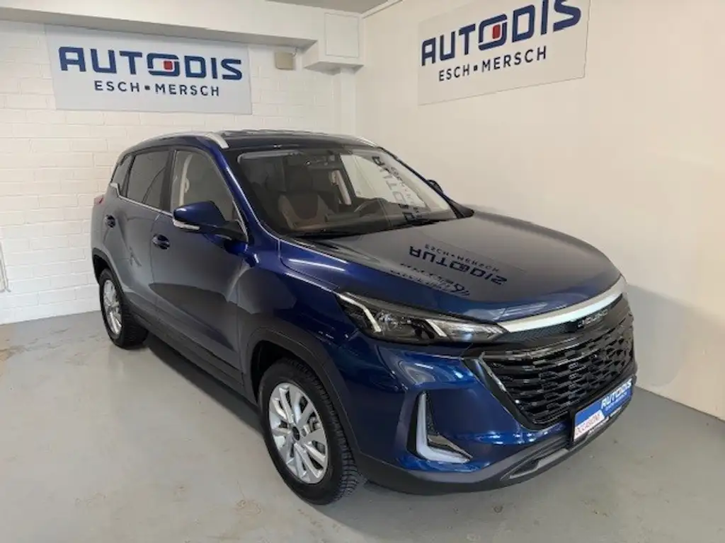 BAIC Senova X35 2024 из Европы — купить под ключ
