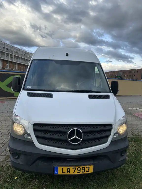Mercedes-Benz Sprinter 2016 из Европы — купить под ключ