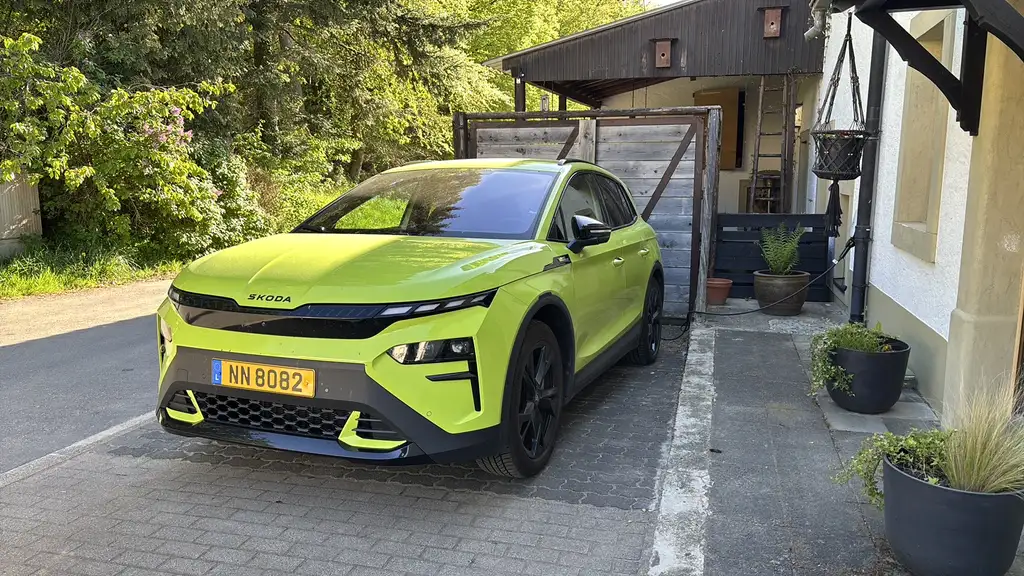 Skoda Elroq 2025 из Европы — купить под ключ
