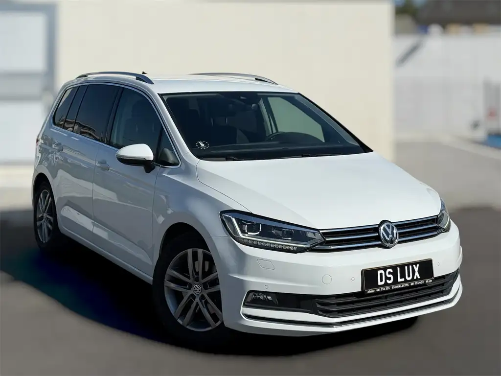 Volkswagen Touran 2018 из Европы — купить под ключ