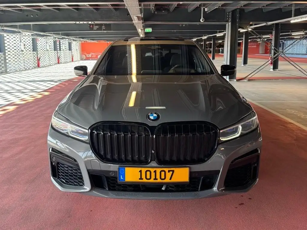 BMW 750 2019 из Европы — купить под ключ