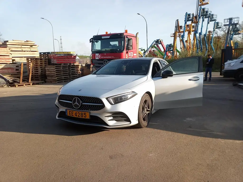 Mercedes-Benz A 220 2018 из Европы — купить под ключ