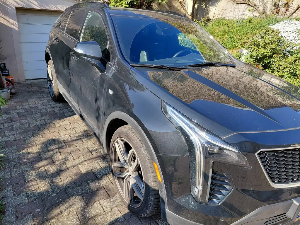 Cadillac XT4 2022 из Европы — купить под ключ