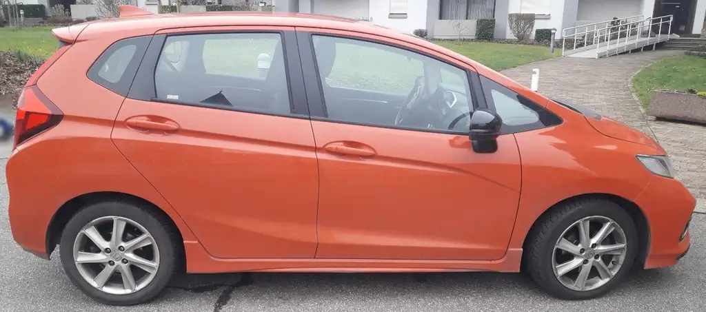 Honda Jazz 2019 из Европы — купить под ключ