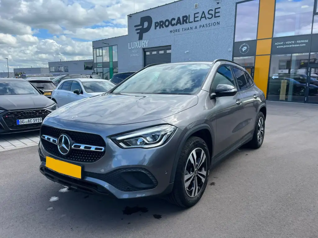 Mercedes-Benz GLA 180 2021 из Европы — купить под ключ