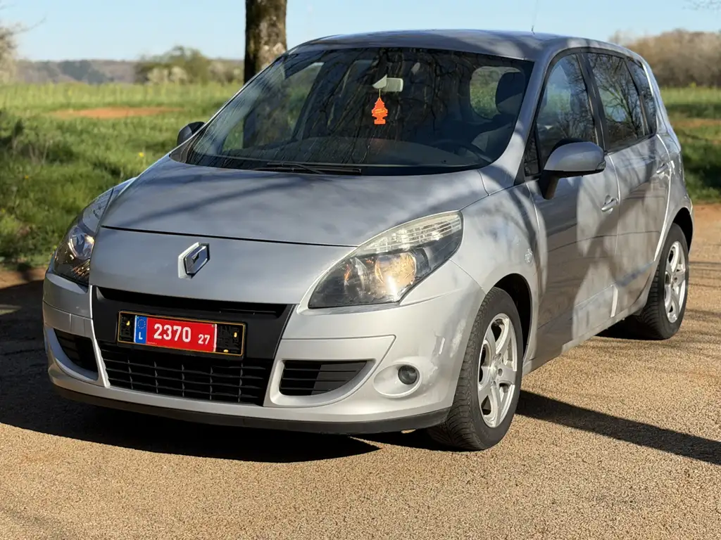 Renault Scenic 2010 из Европы — купить под ключ