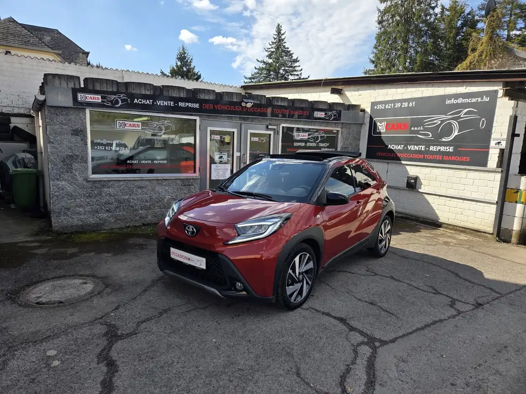 Toyota Aygo X 2023 из Европы — купить под ключ