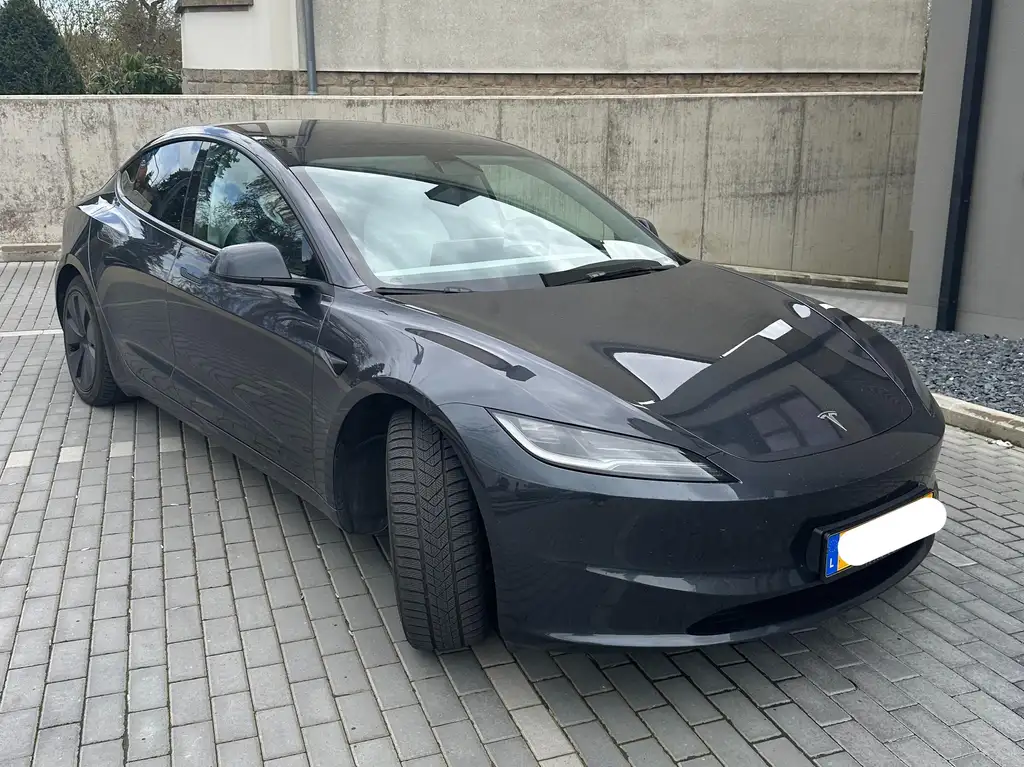Tesla Model 3 2023 из Европы — купить под ключ