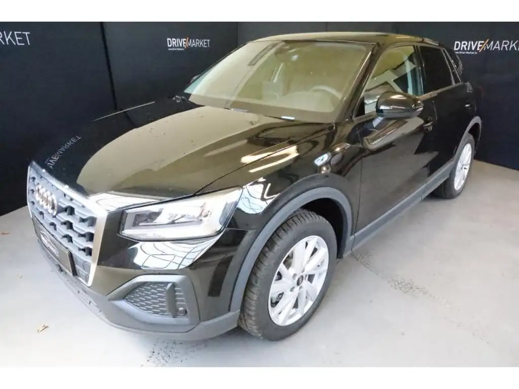 Audi Q2 2025 из Европы — купить под ключ