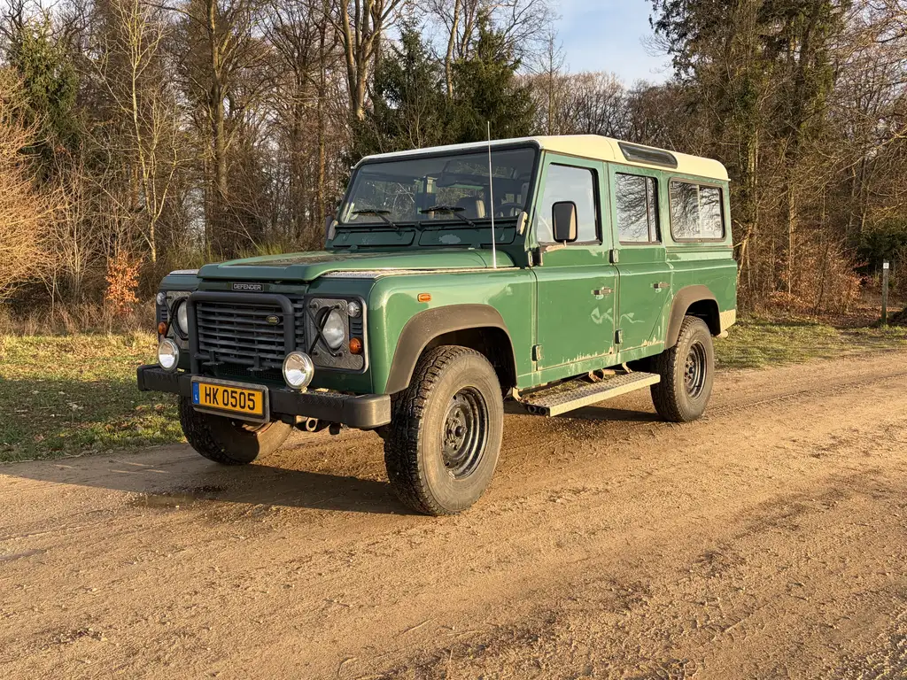 Land Rover Defender 2003 из Европы — купить под ключ