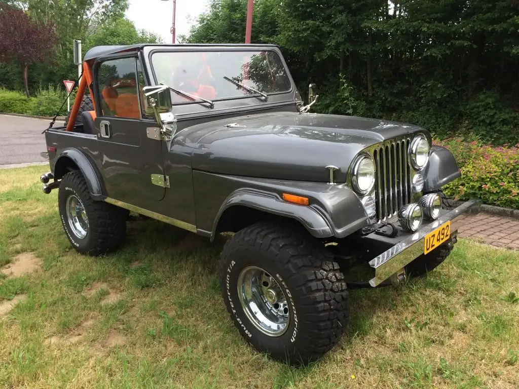 Jeep CJ-7 1980 из Европы — купить под ключ