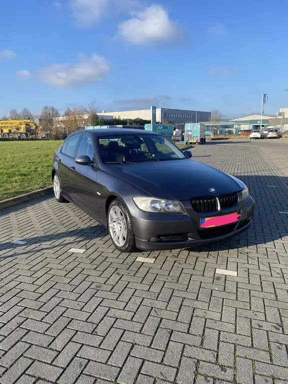 BMW 320 2008 из Европы — купить под ключ