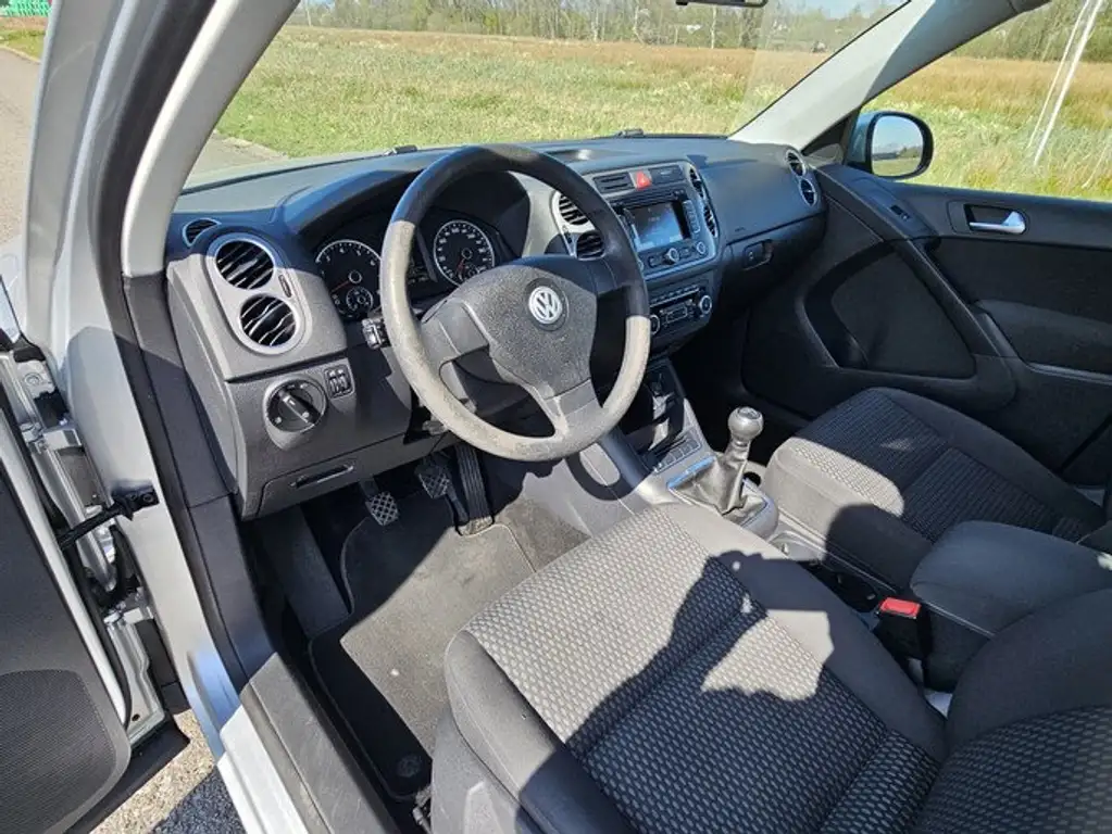 Volkswagen Tiguan 2010 из Европы — купить под ключ