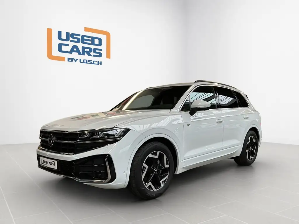 Volkswagen Touareg 2024 из Европы — купить под ключ