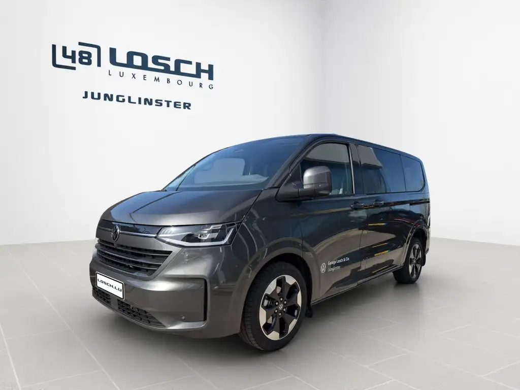 Volkswagen T7 Caravelle 2026 из Европы — купить под ключ