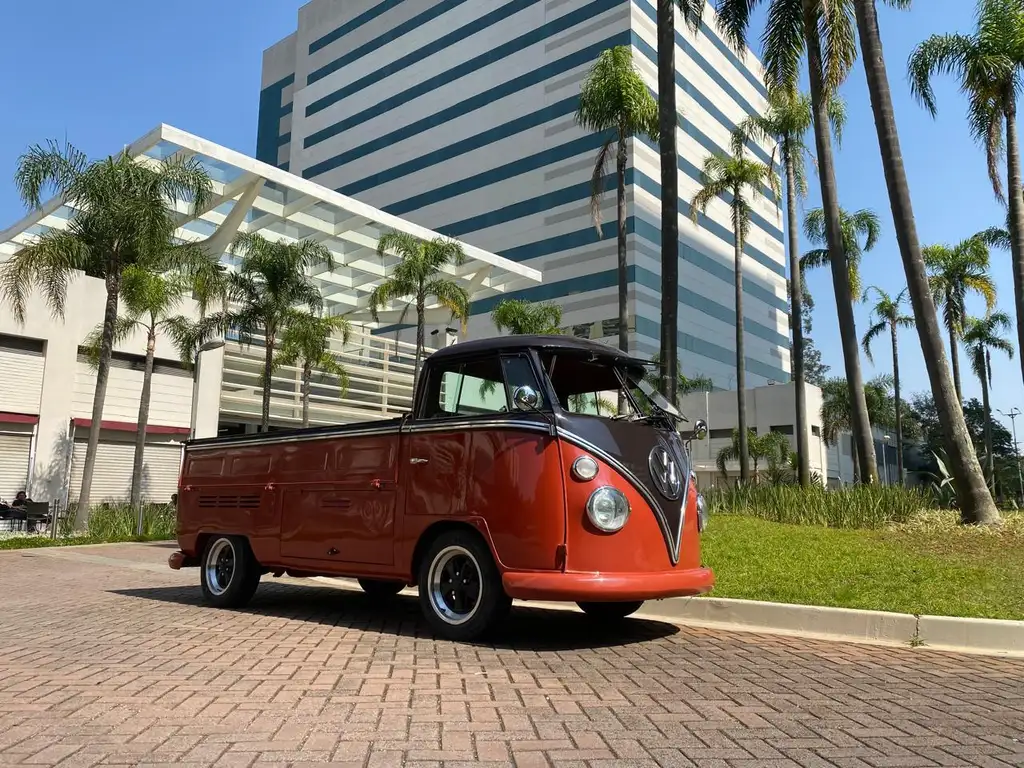 Volkswagen T1 1967 из Европы — купить под ключ