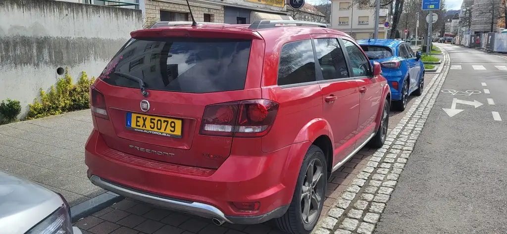 Fiat Freemont 2012 из Европы — купить под ключ