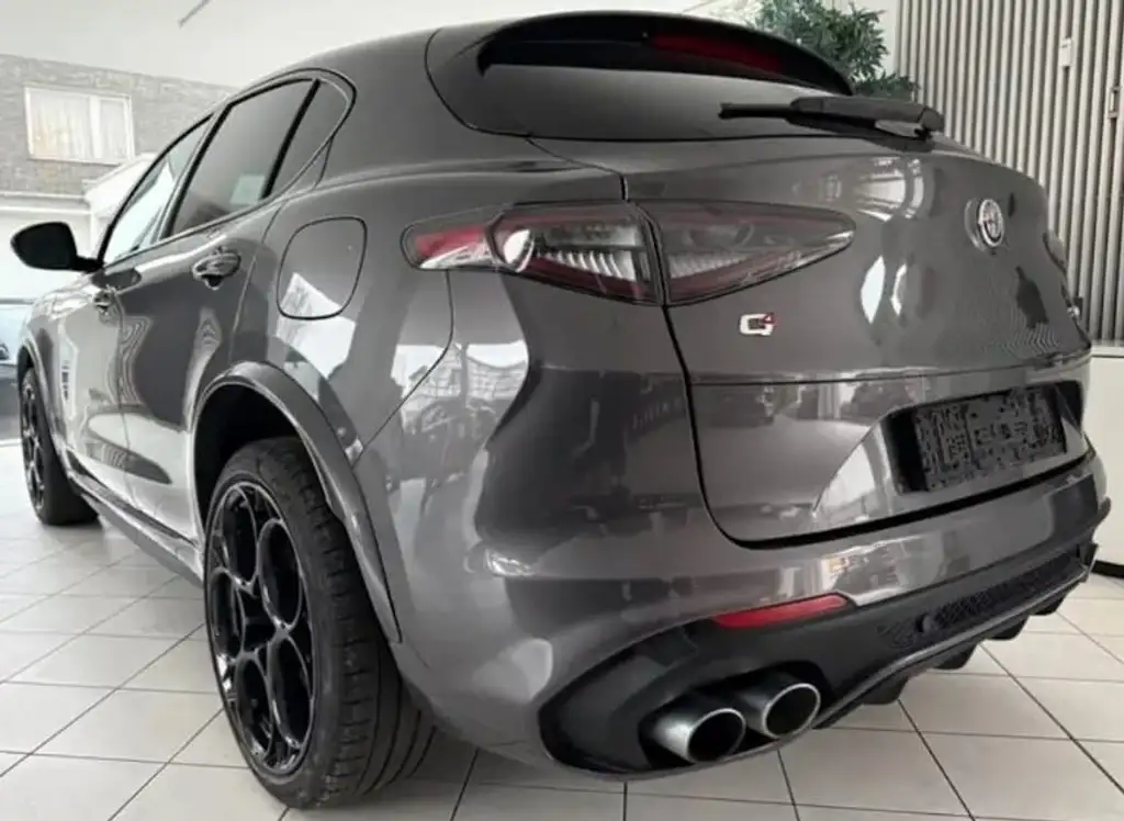Alfa Romeo Stelvio 2022 из Европы — купить под ключ