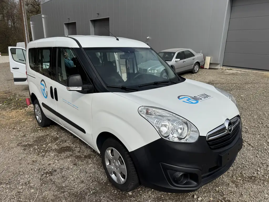 Opel Combo 2018 из Европы — купить под ключ
