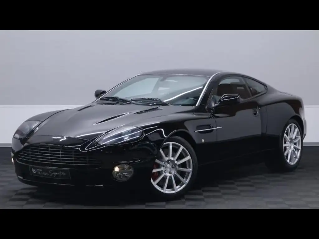 Aston Martin Vanquish 2004 из Европы — купить под ключ