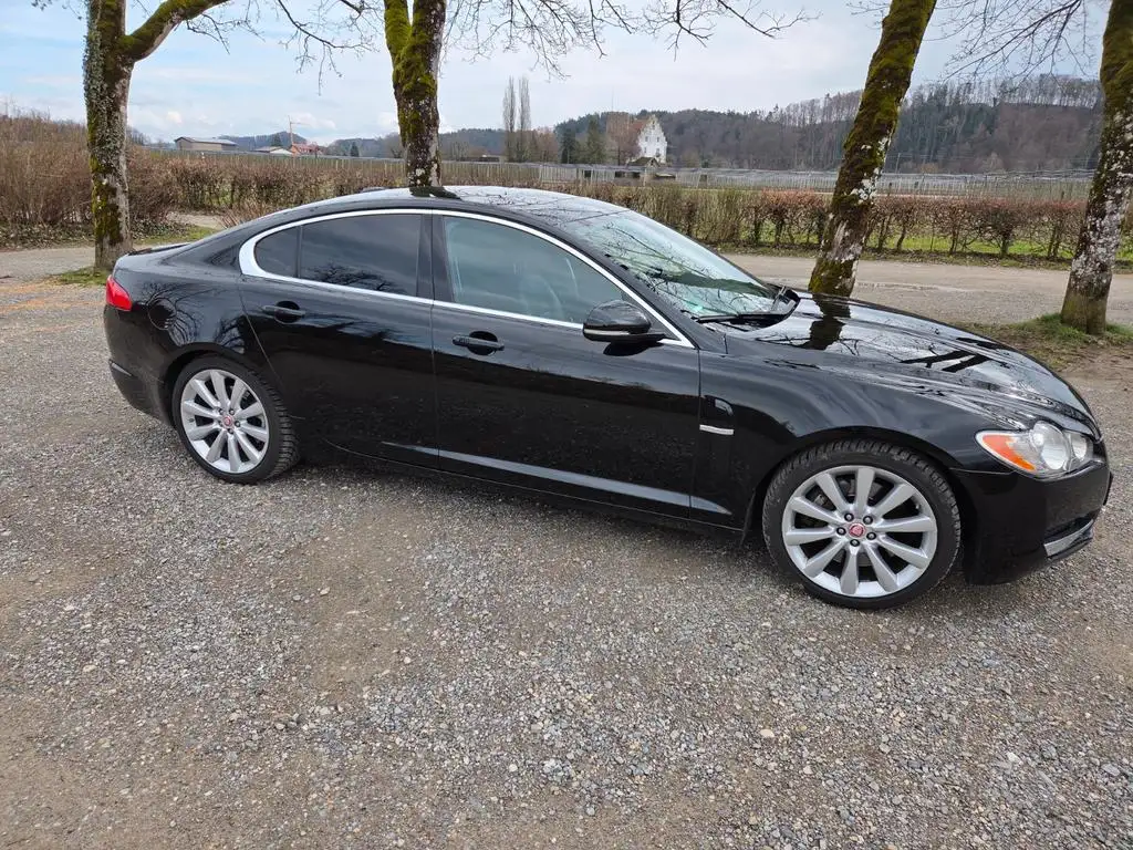 Jaguar XF 2010 из Европы — купить под ключ