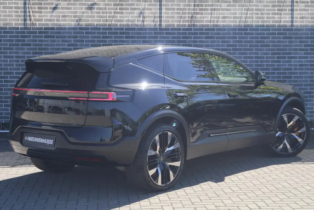 Polestar 3 2026 из Европы — купить под ключ