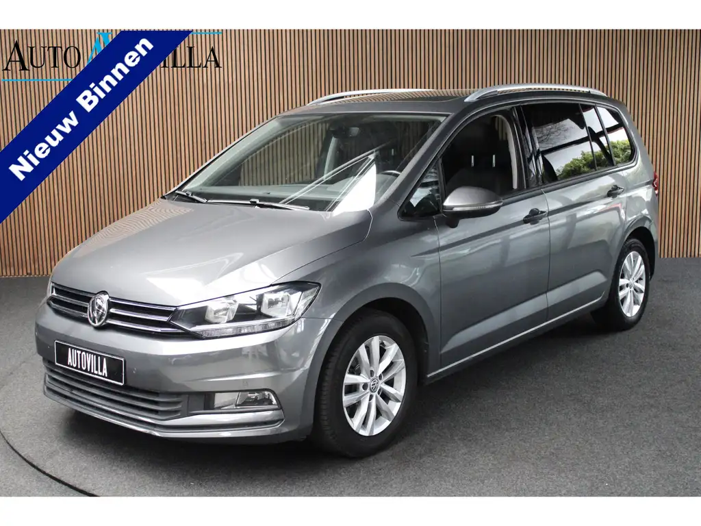 Volkswagen Touran 2017 из Европы — купить под ключ