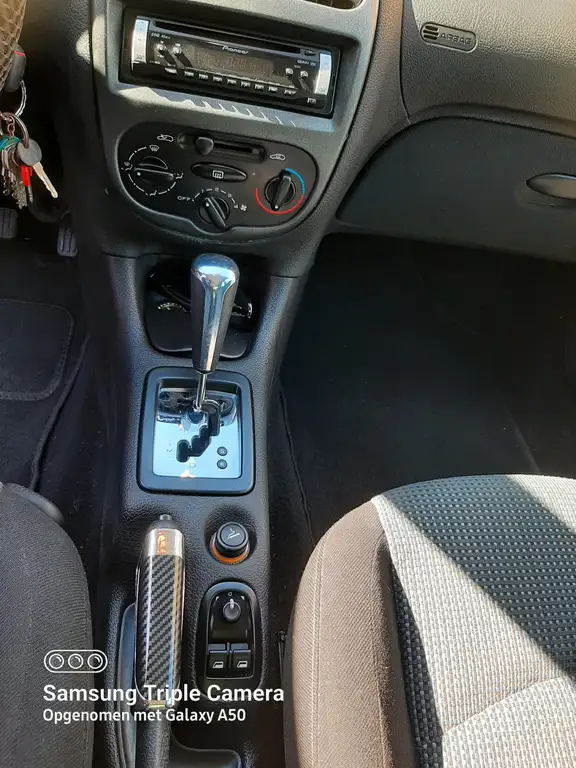 Peugeot 206 2005 из Европы — купить под ключ