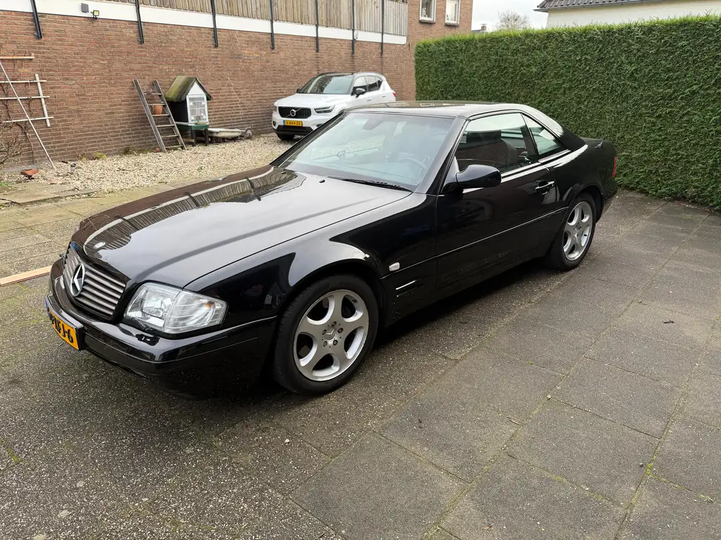 Mercedes-Benz SL 320 2000 из Европы — купить под ключ